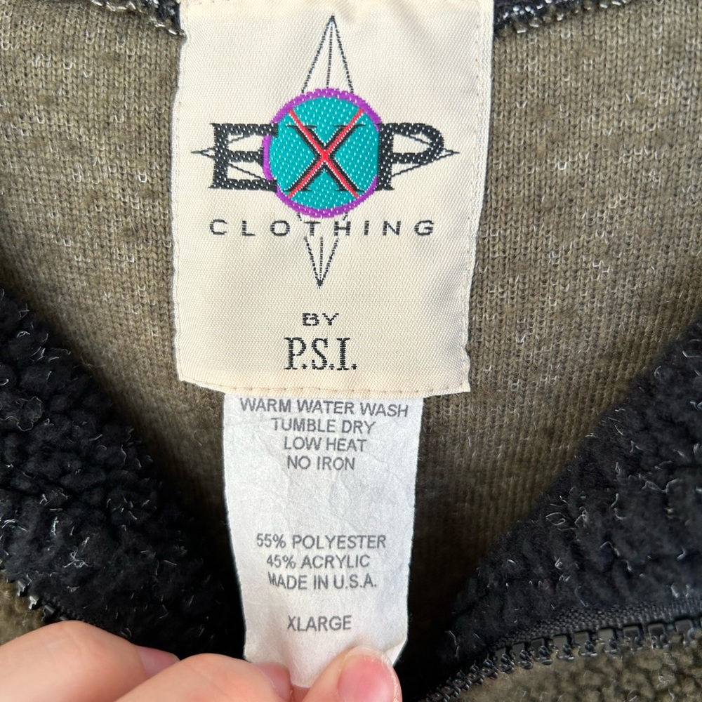 Iowa Men's Vintage EXP by P.S.I Black and Green Quarterzip Size XL - Picture 3 of 6